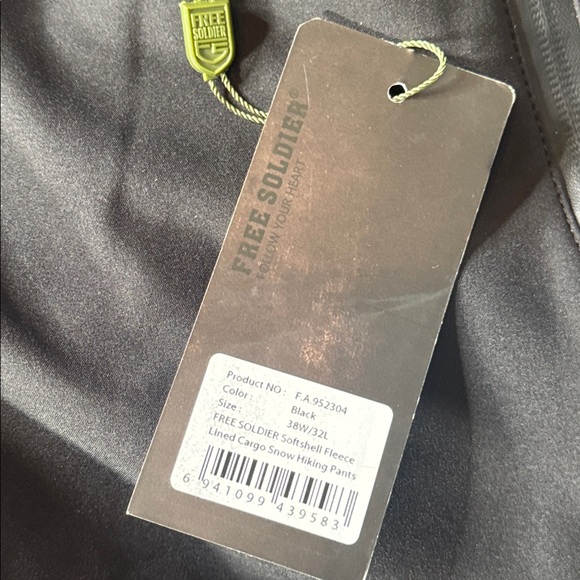 Men’s Free Soldier Soft Shell Fleece Lined Hiking Snow Pants Black 38x32 NWT - Picture 6 of 14